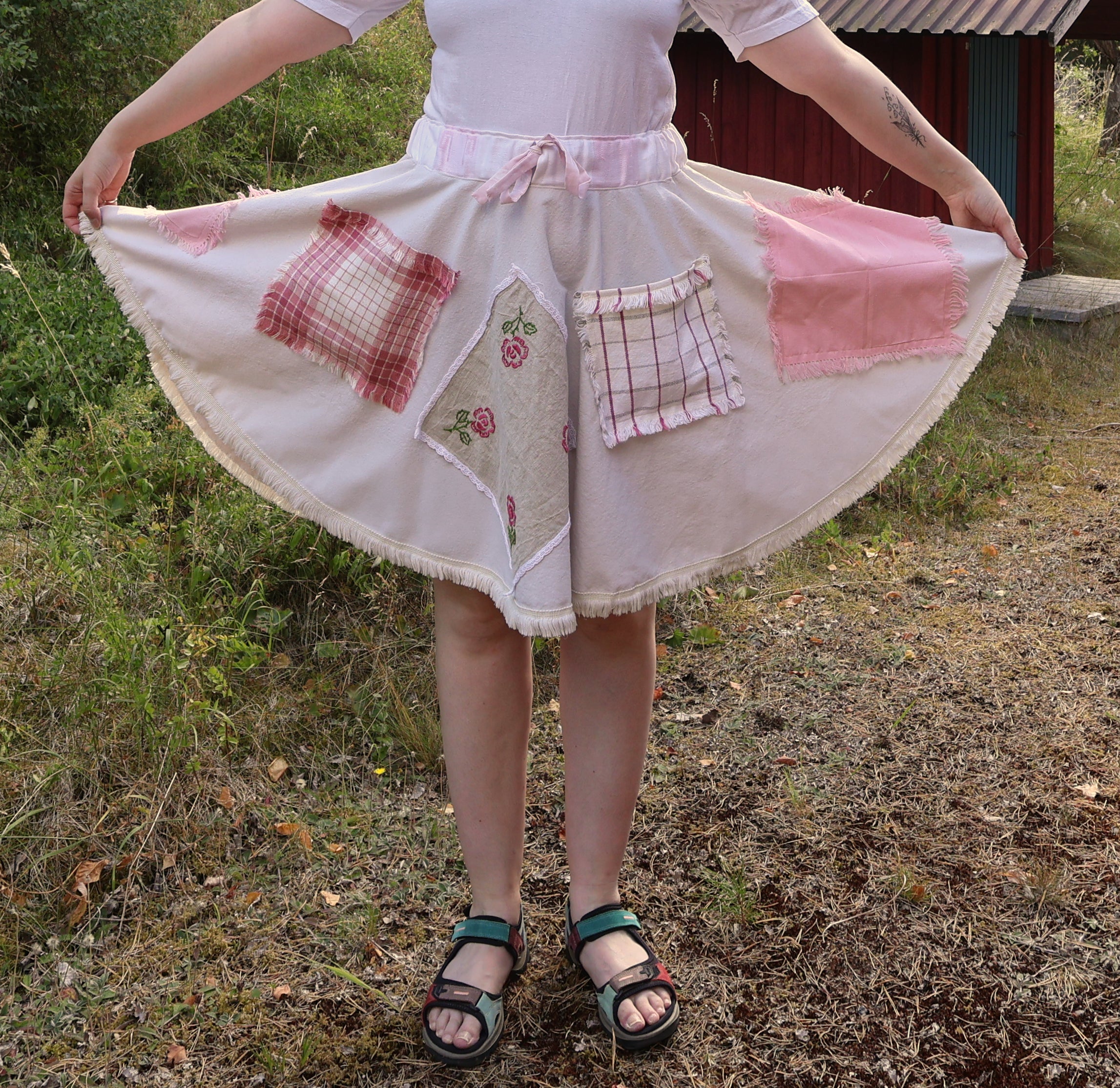 Cirkelkjol, grå-rosa